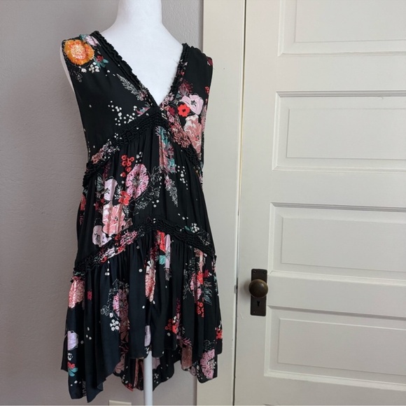 Free People Haze Floral Sleeveless Boho Tunic Top - Picture 4 of 12